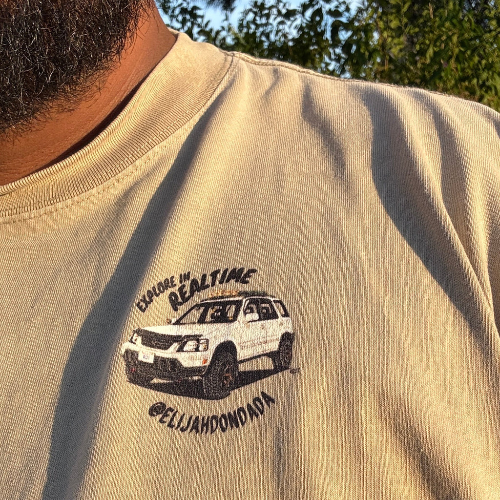 Explore in Realtime - Oversized Shirt